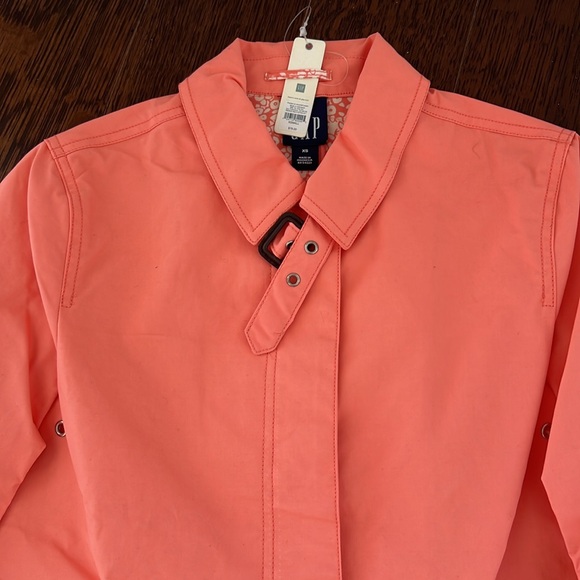 Spring coat - Picture 2 of 10